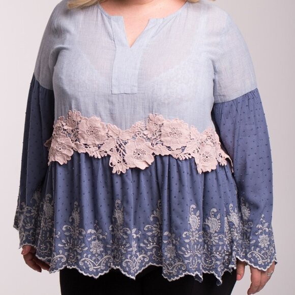 LOGO Lavish Boho Peasant Top M | Blue Mixed Media Swiss Dot Lace Hem Tunic - Picture 1 of 13